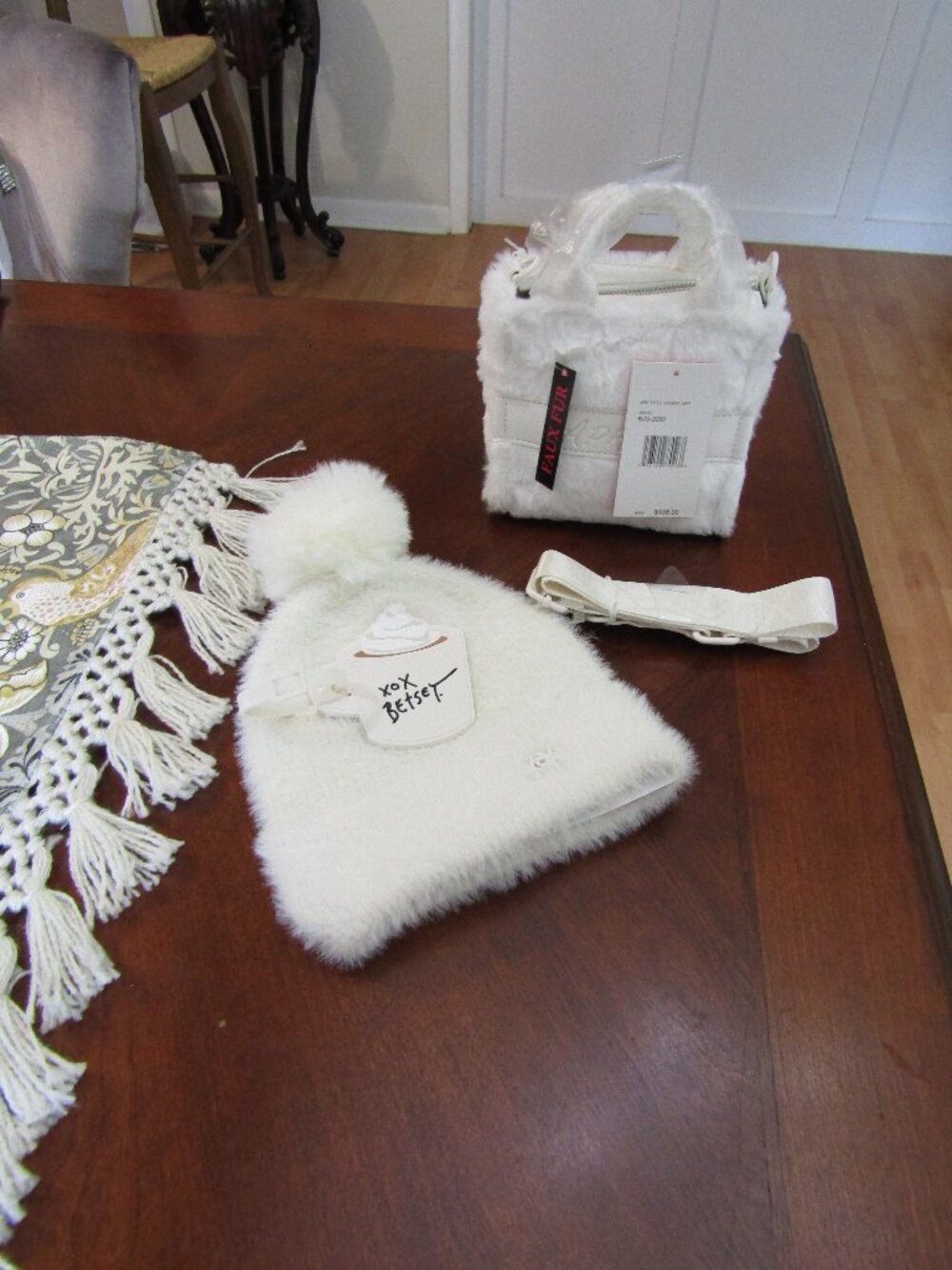 Betsey Johnson 4PC Tote, Strap & Hat